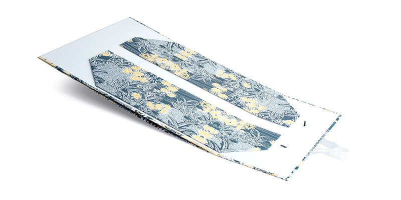 Custom Printed Paper Gift Bag with Handle – Floral Pattern Design - Image 3