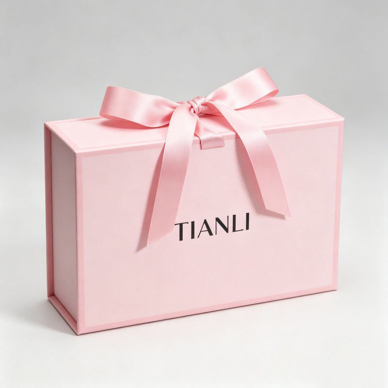 Wholesale Luxury Folding Packaging for Clothing  Transportation Magnetic Box Dress Gifts Folding Box