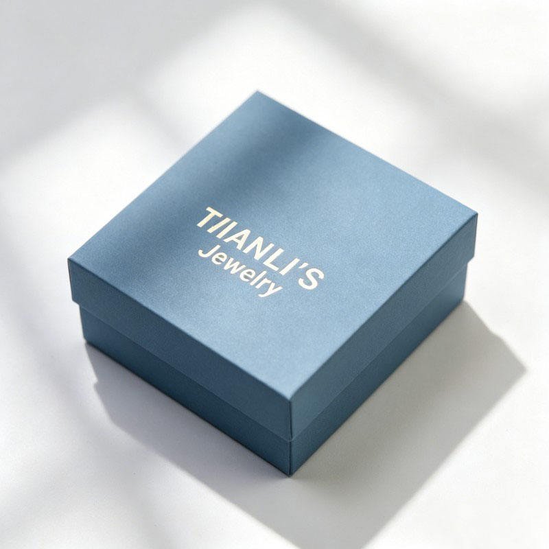 Wholesale Jewelry Gift Box Customized Rigid Cardboard Packaging Jewelry with Lining Rings and Earrings Gifts Lid and Base Box